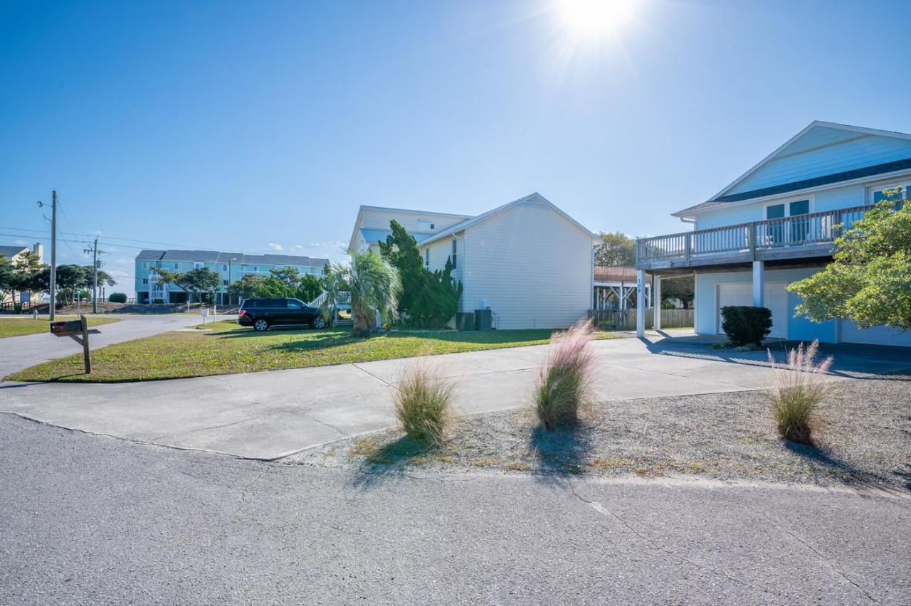 Sea La Vie Cottage Retreat Kure Beach Exterior photo